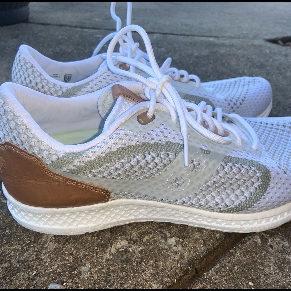 Saucony Sneakers size 11 Mens